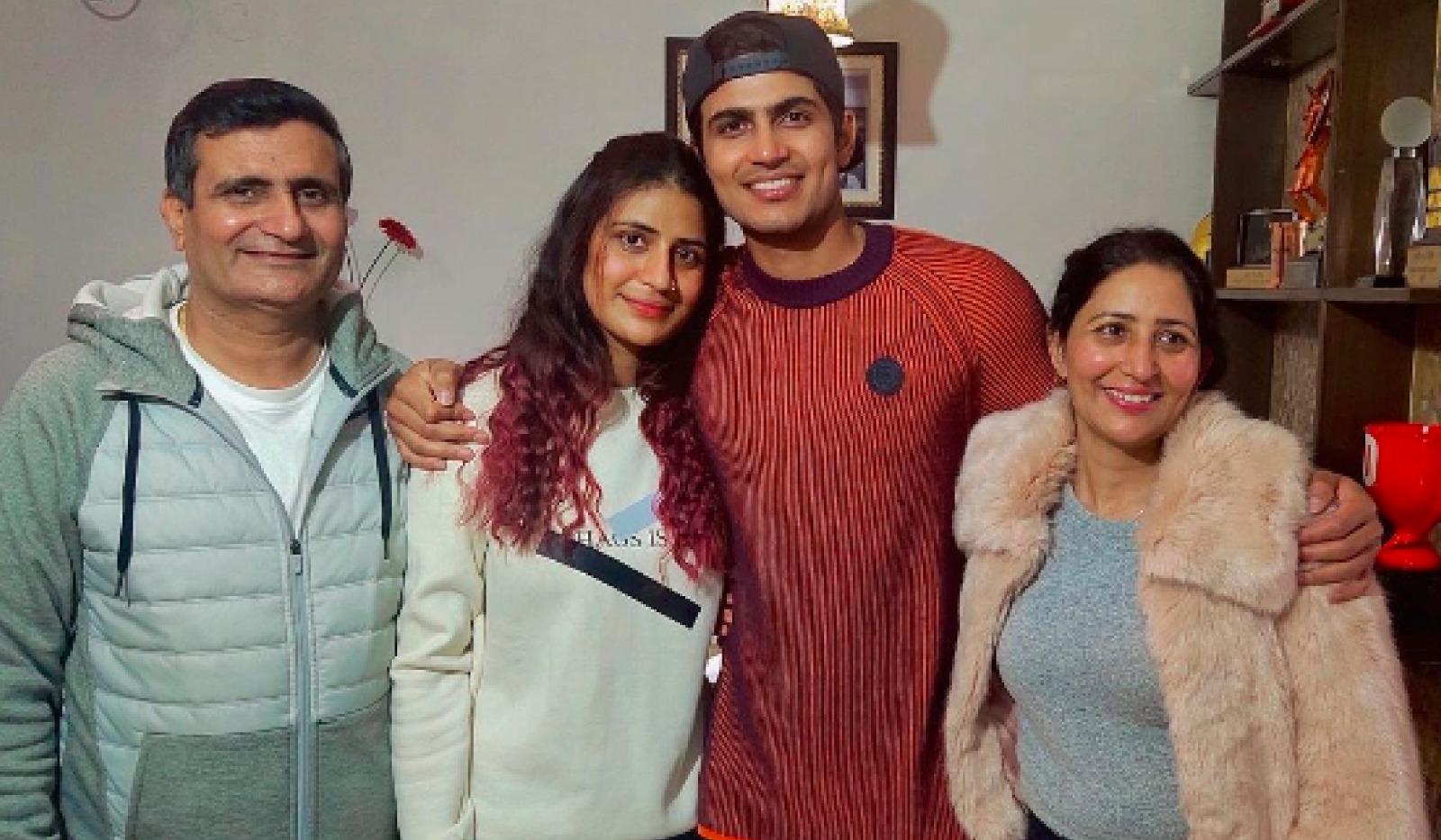 Shubman Gill-home